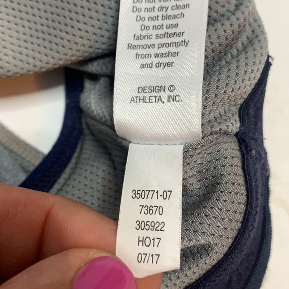 Athleta Triple Dare Racerback Navy Gray White Sports Bra W-120 Size Small - Picture 8 of 8